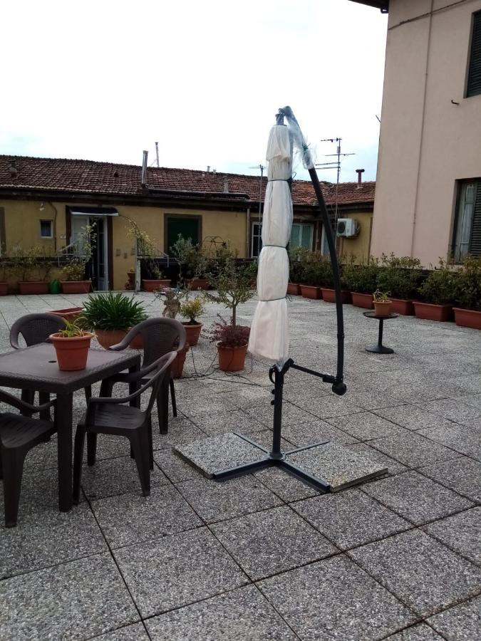 Bed and Breakfast Binario 5 Lukka Zewnętrze zdjęcie