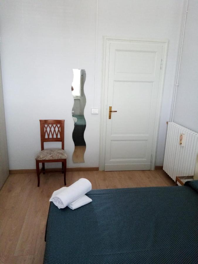 Bed and Breakfast Binario 5 Lukka Zewnętrze zdjęcie