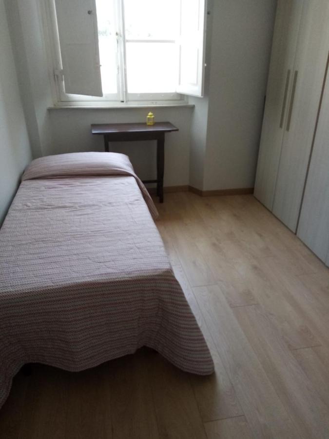 Bed and Breakfast Binario 5 Lukka Zewnętrze zdjęcie