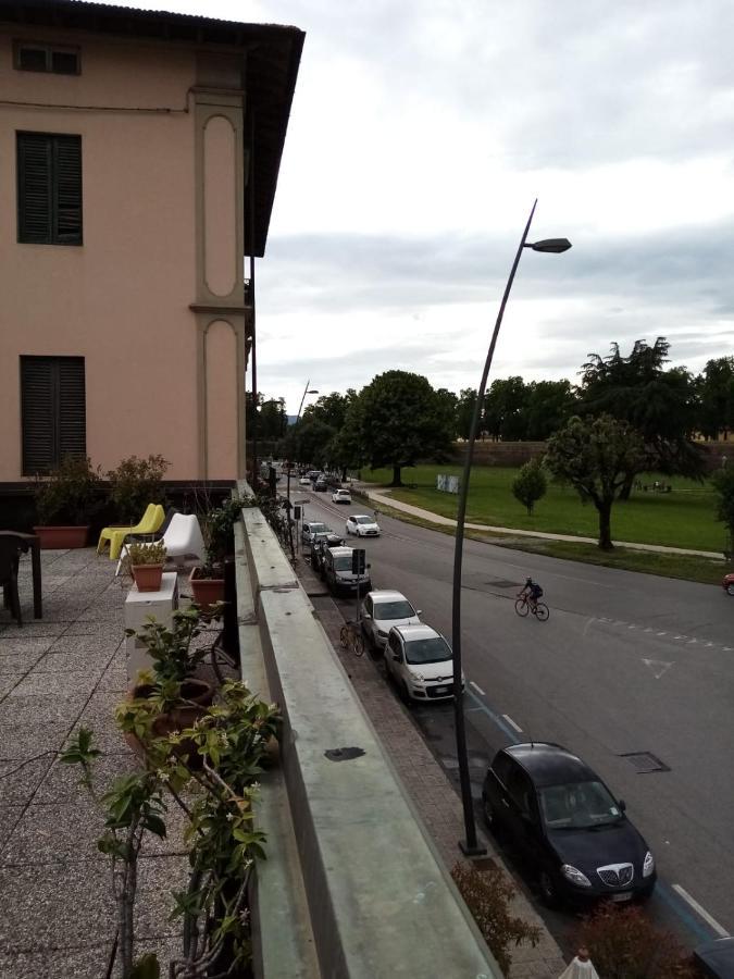 Bed and Breakfast Binario 5 Lukka Zewnętrze zdjęcie