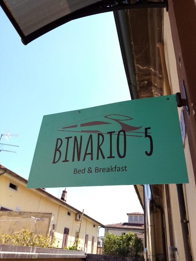 Bed and Breakfast Binario 5 Lukka Zewnętrze zdjęcie